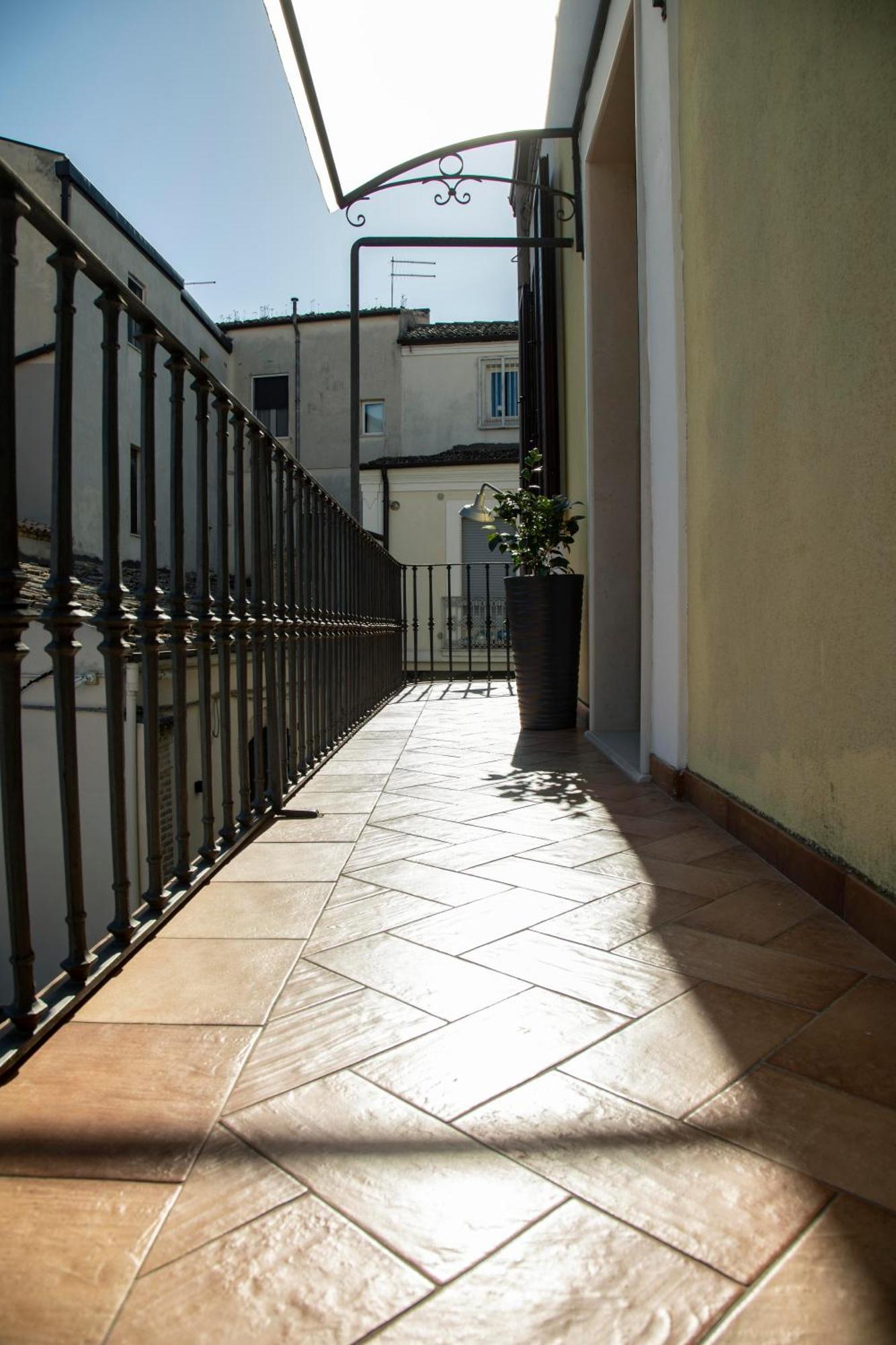Dimora Camelia Apartment Lucera Exterior foto
